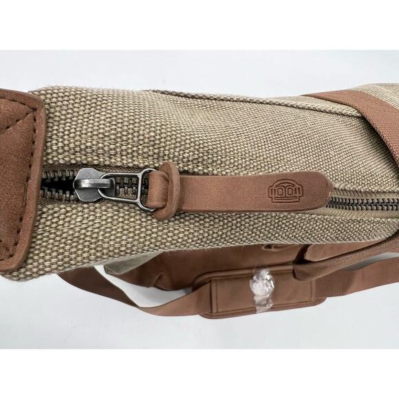 Buffalo David Bitton Messenger Weekender Travel Bag Canvas Cross Body NWT $139 - Picture 9 of 16